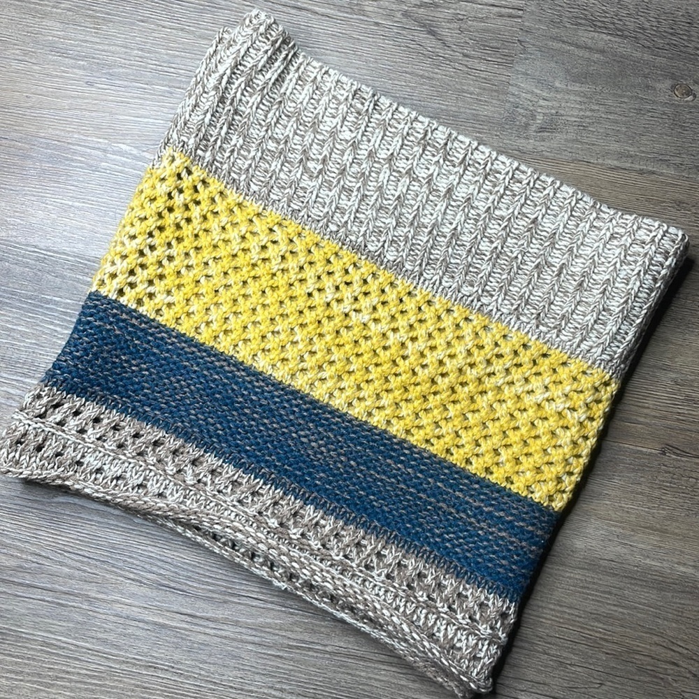 Look Women’s Brown Blue Mustard Cream Knit Woven Infinity Scarf